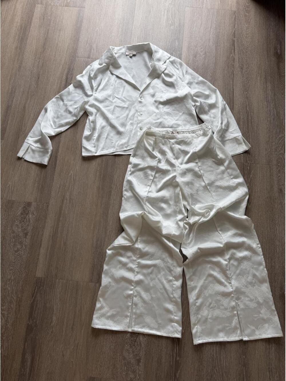 Etam set S